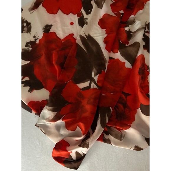 .86 yards_Large Rose Chiffon - Picture 6 of 6